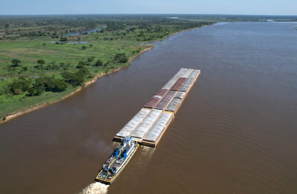la-nacion-/-argentina-y-uruguay-bajan-precios-de-combustibles,-¿por-que-no-en-paraguay?