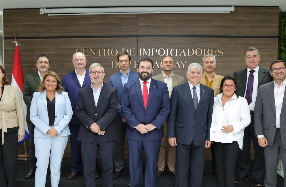 la-nacion-/-cip-entablo-alianza-con-gremios-comerciales-a-nivel-pais-para-cooperar-con-la-formalizacion