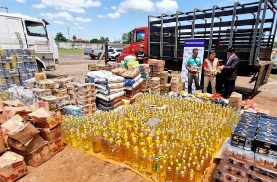 la-nacion-/-el-contrabando-y-economia-paralela-siguen-siendo-las-principales-amenazas-al-comercio-formal