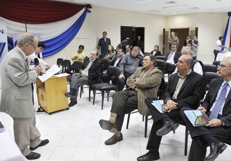 max-haber-sigue-al-frente-del-centro-de-importadores-–-economia-–-abc-color