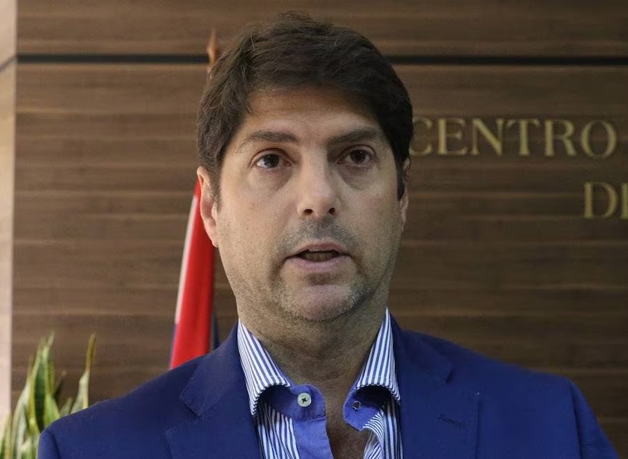 centro-de-importadores-no-aprueba-reajuste-salarial-–-adn-digital